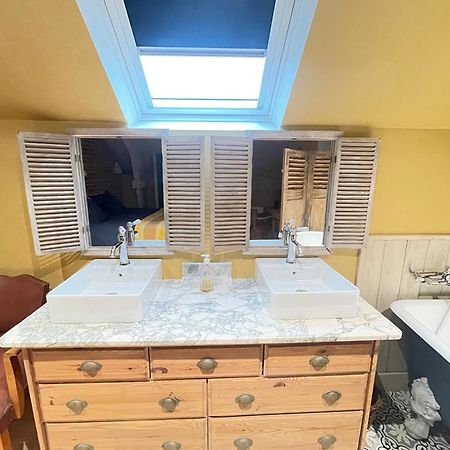 La Forge Bed & Breakfast Raray Bagian luar foto